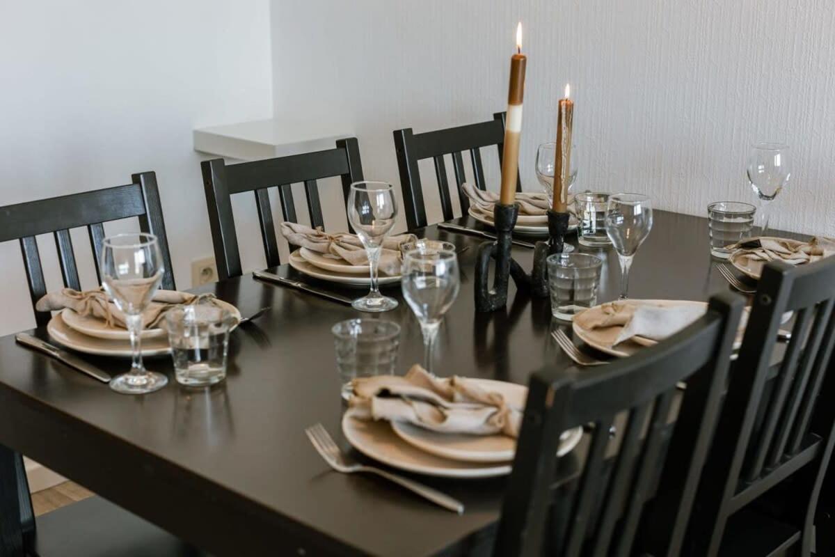 Huswell - Enjoyable Apartment With Sea View دي هان المظهر الخارجي الصورة